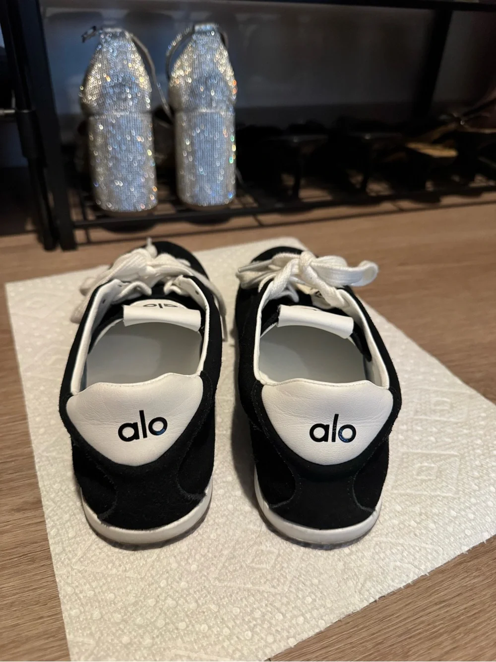 ALO Sunset Sneakers - Black
